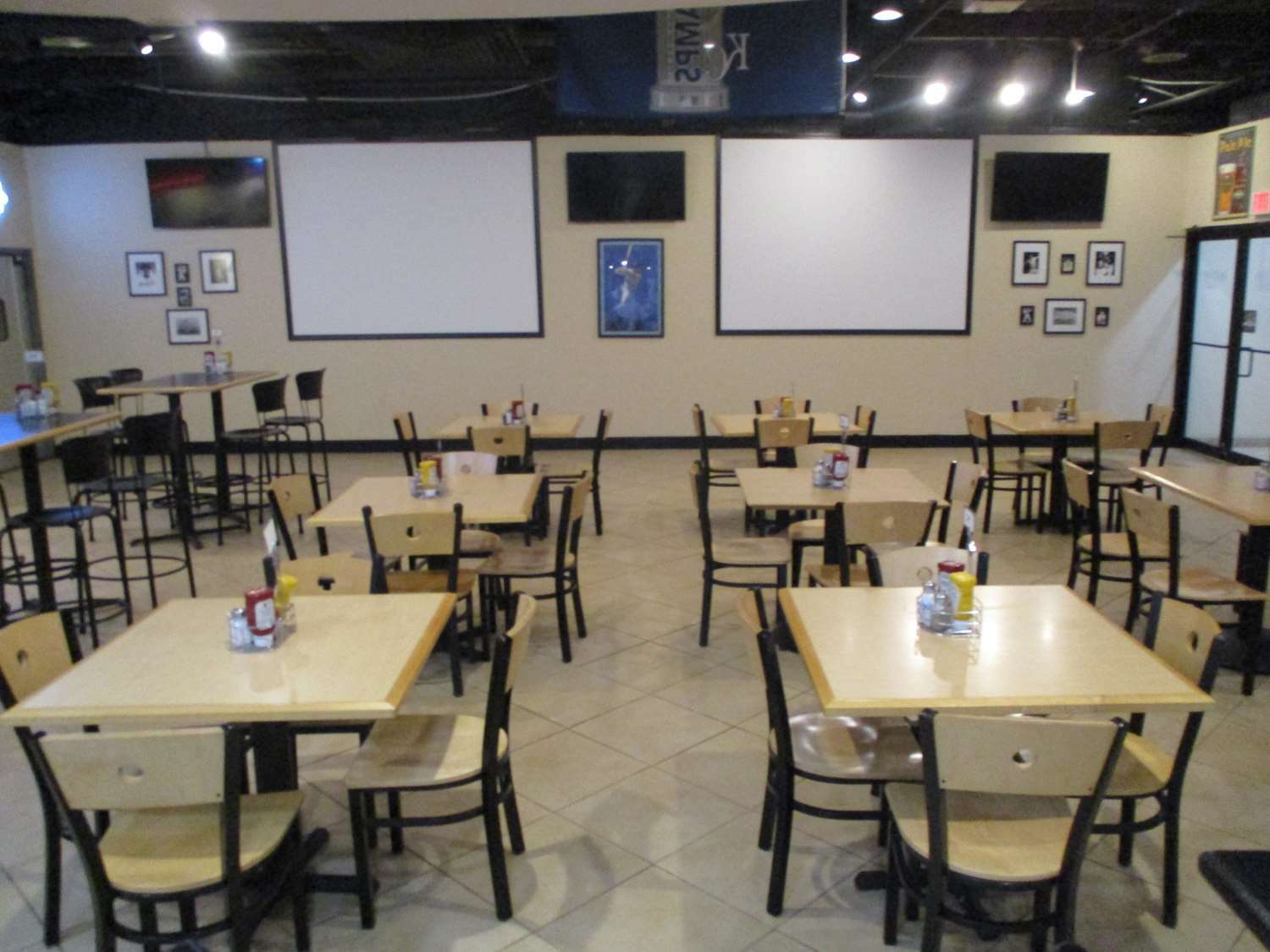 Best Western Plus Kansas City Sports Complex Hotel Business photo